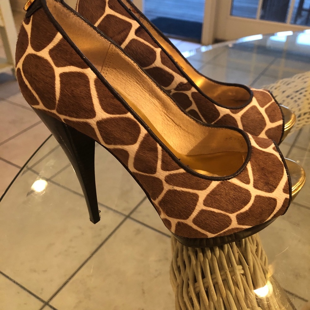 Michael Kors Peep Toe Pumps 4M - Picture 4 of 7